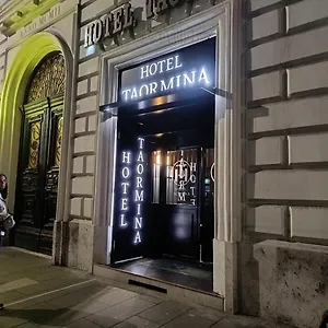 2* Отель Taormina