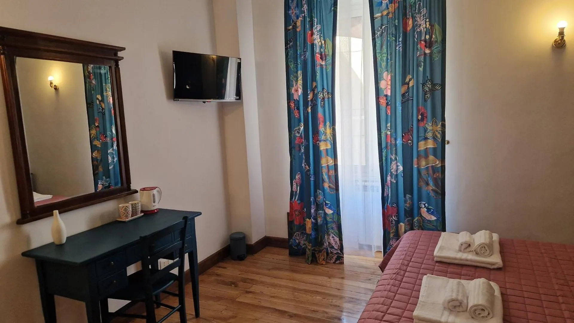 Pepe'S Place - Carlo Alberto Rome Guest house